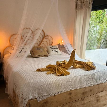 Le Cocon De Sissy Otel Saintes-Maries-de-la-Mer Dış mekan fotoğraf